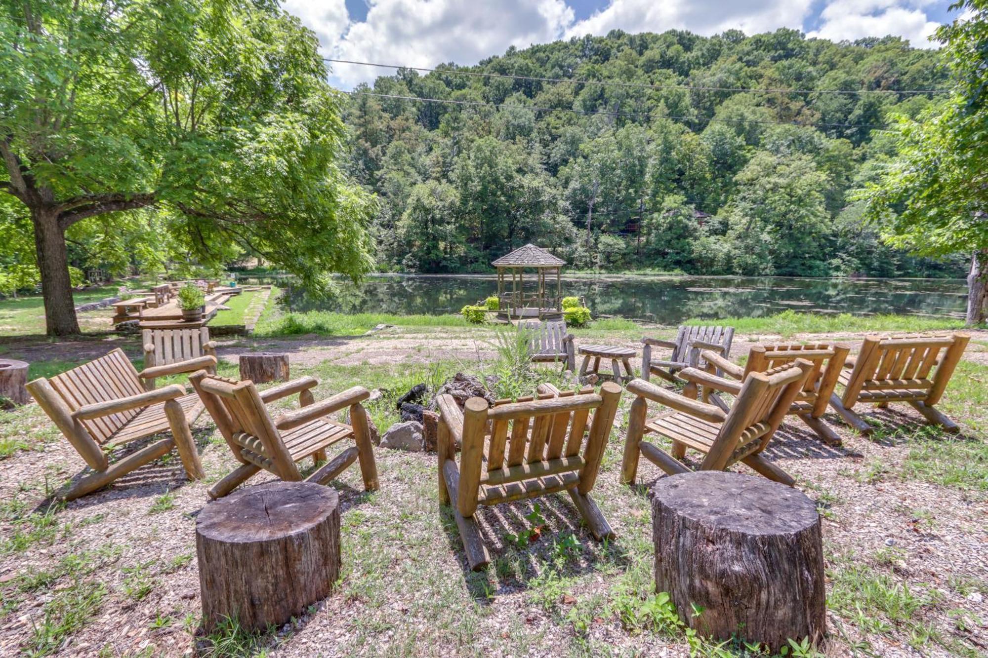 Lakefront Cabin Less Than 3 Mi To Dtwn Eureka Springs! Exterior foto