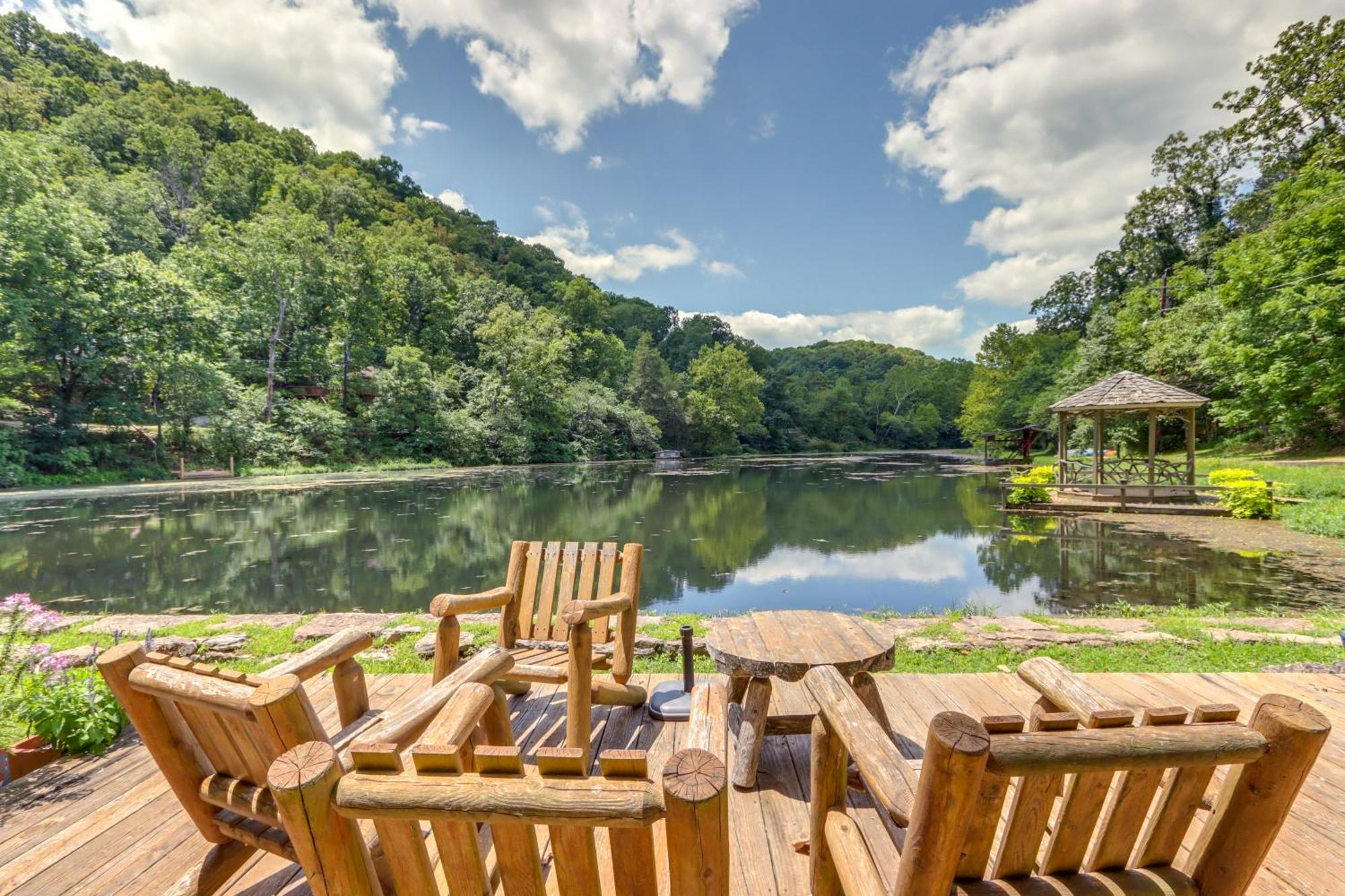 Lakefront Cabin Less Than 3 Mi To Dtwn Eureka Springs! Exterior foto